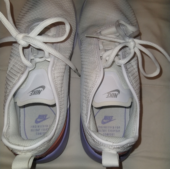 Nike Air women's shoes - Picture 6 of 7